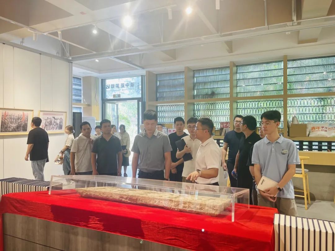 1756948178219202.jpg 640 (5).jpg