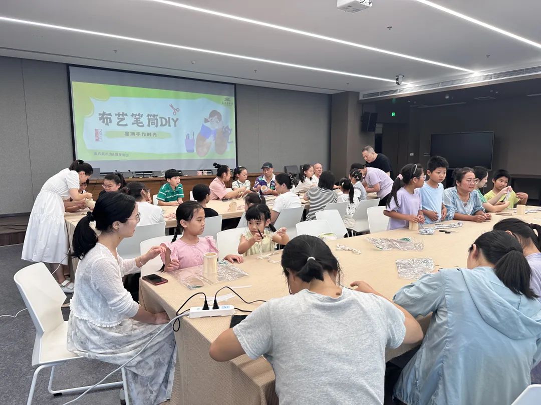 1756948896668302.jpg 640 (4).jpg