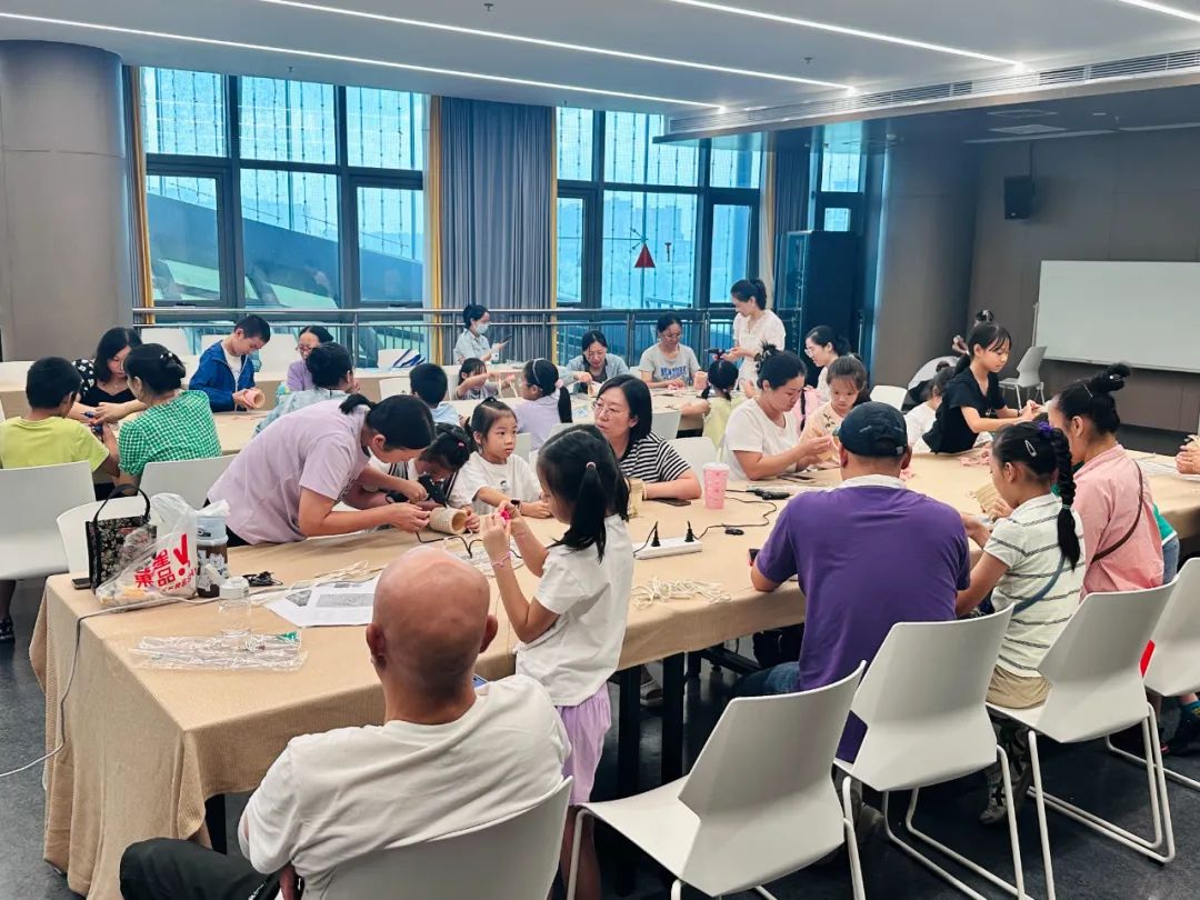 1756948925774277.jpg 640 (1).jpg