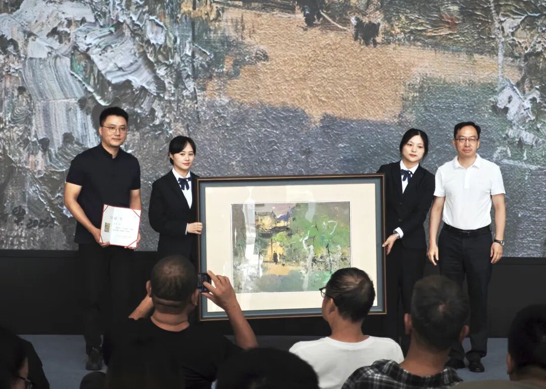 1760519704377744.jpg 640 (6).jpg