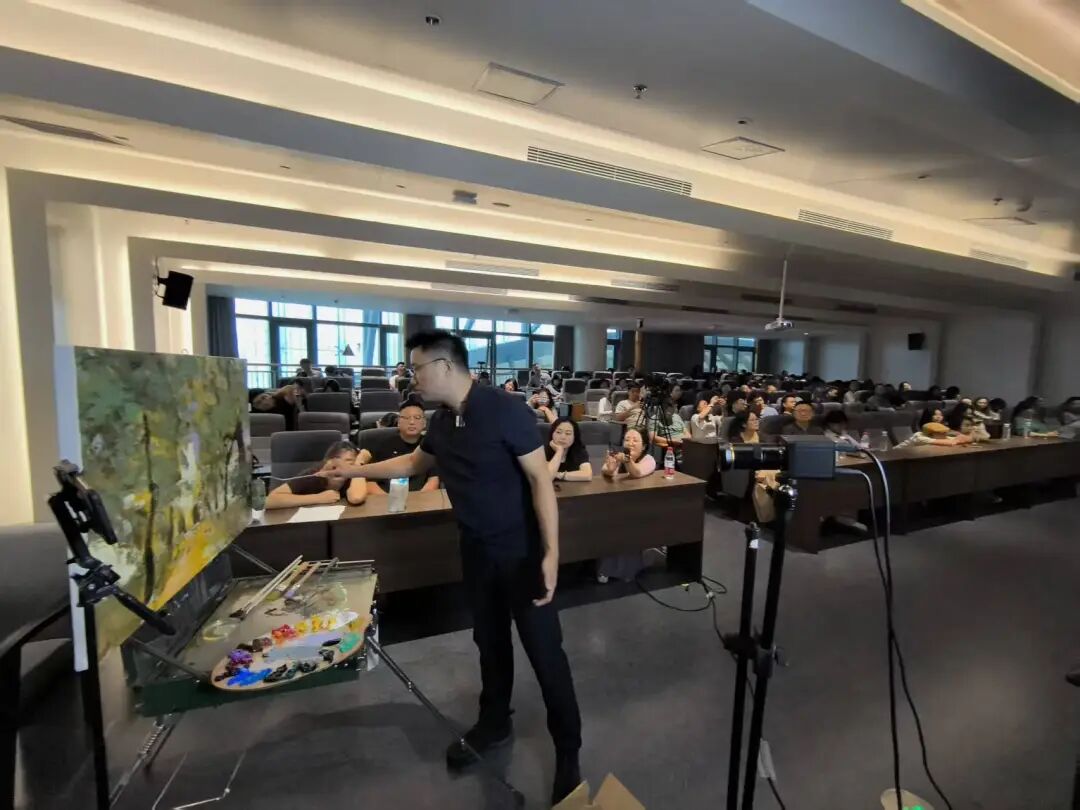 1760519739412478.jpg 640 (10).jpg